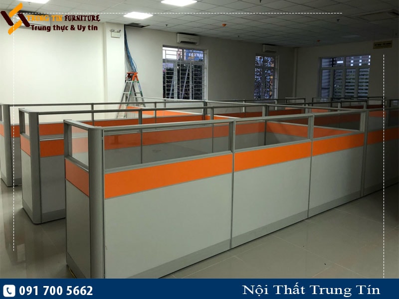 Vách ngăn gỗ kính VND35-21